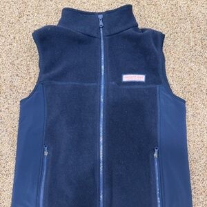 EXCELLENT, Like-New Condition- Boys VINEYARD VINES fleece vest